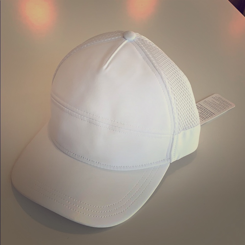 Lululemon Dash and splash Cap ☀️☀️☀️